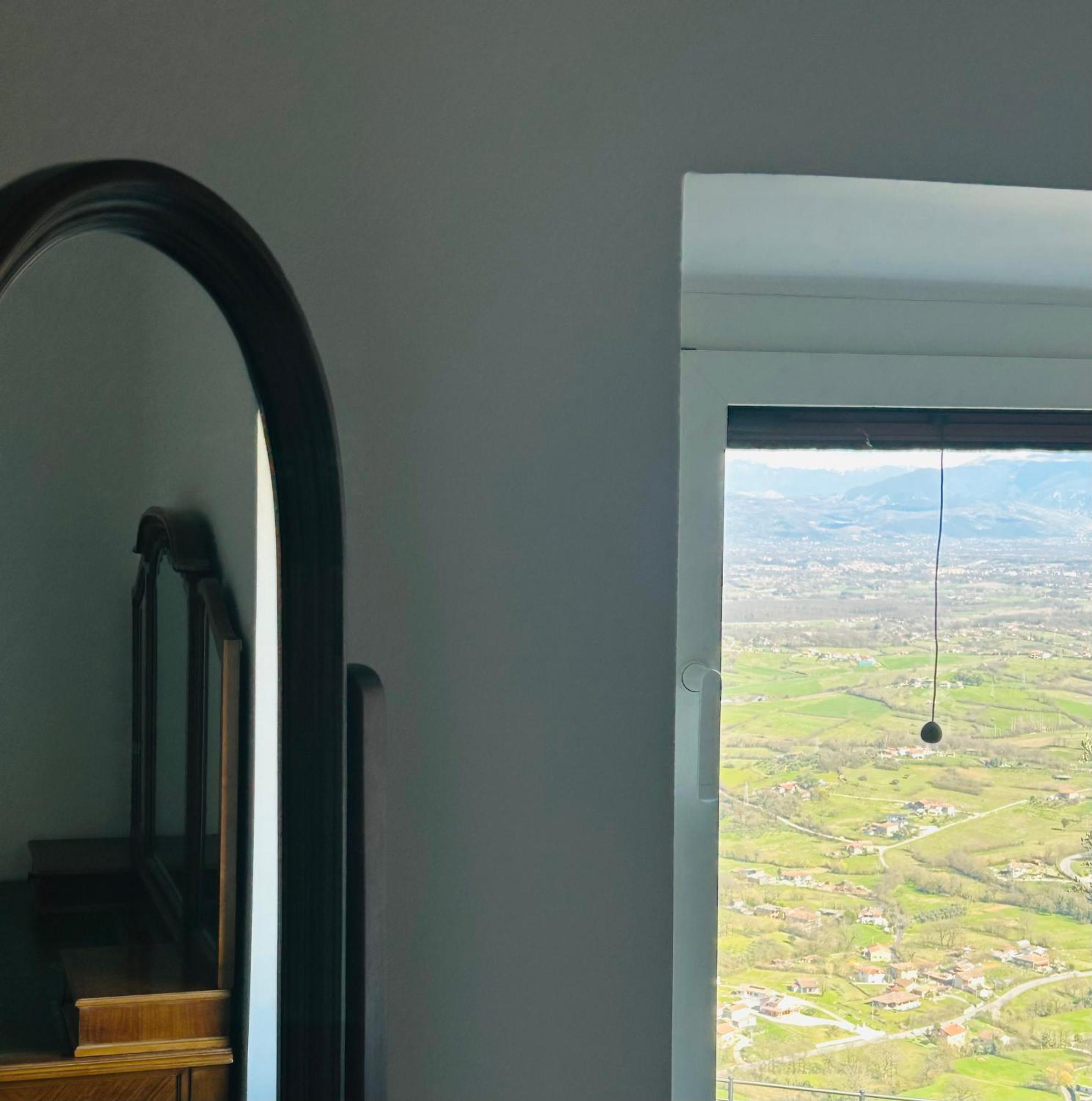 Residenza Il Panorama Della Ciociaria Acomodação com café da manhã Castro dei Volsci Exterior foto