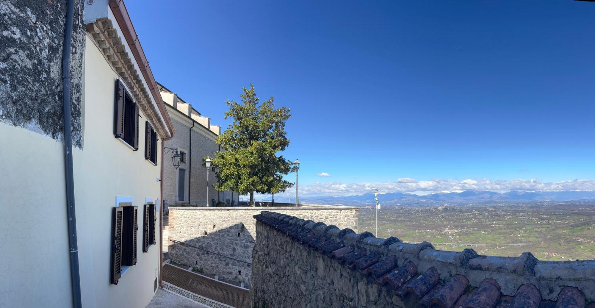 Residenza Il Panorama Della Ciociaria Acomodação com café da manhã Castro dei Volsci Exterior foto